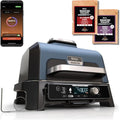 Grill Électrique et Fumoir Ninja Woodfire Pro XL Connect, 7-en-1 Extérieur avec Contrôle d'Application et Sonde Numérique, Friteuse à Air, Pellets de Bois, Résistant aux Intempéries, Noir
